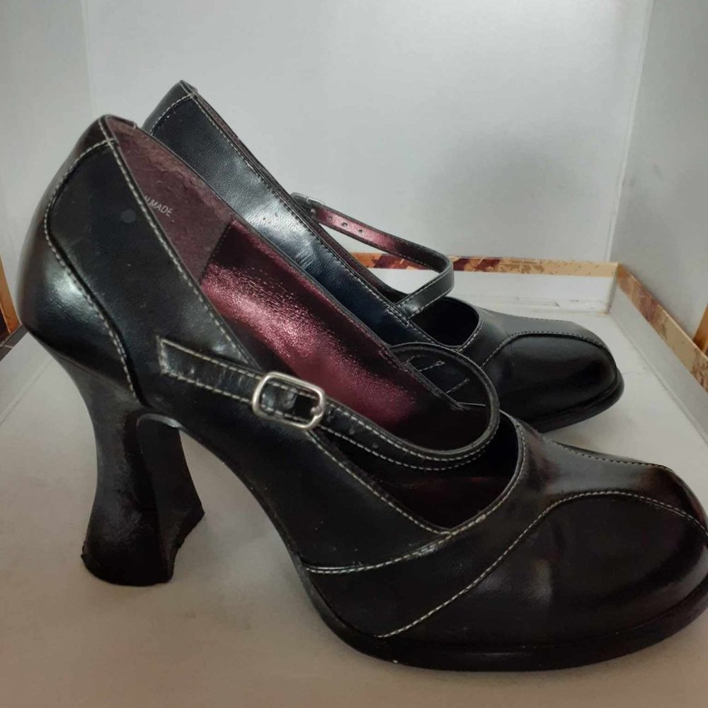 VINTAGE MARY JANE UNLISTED BRAND SHOES